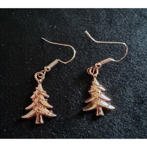 New 1.75” Rose Gold Tone Christmas Tree Dangle Earrings Holiday Festive E202